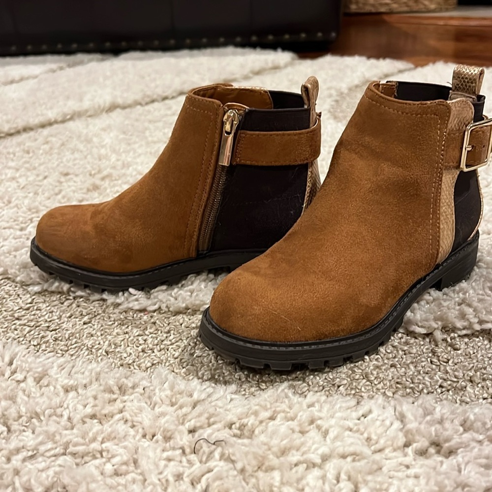 Kid pik booties
